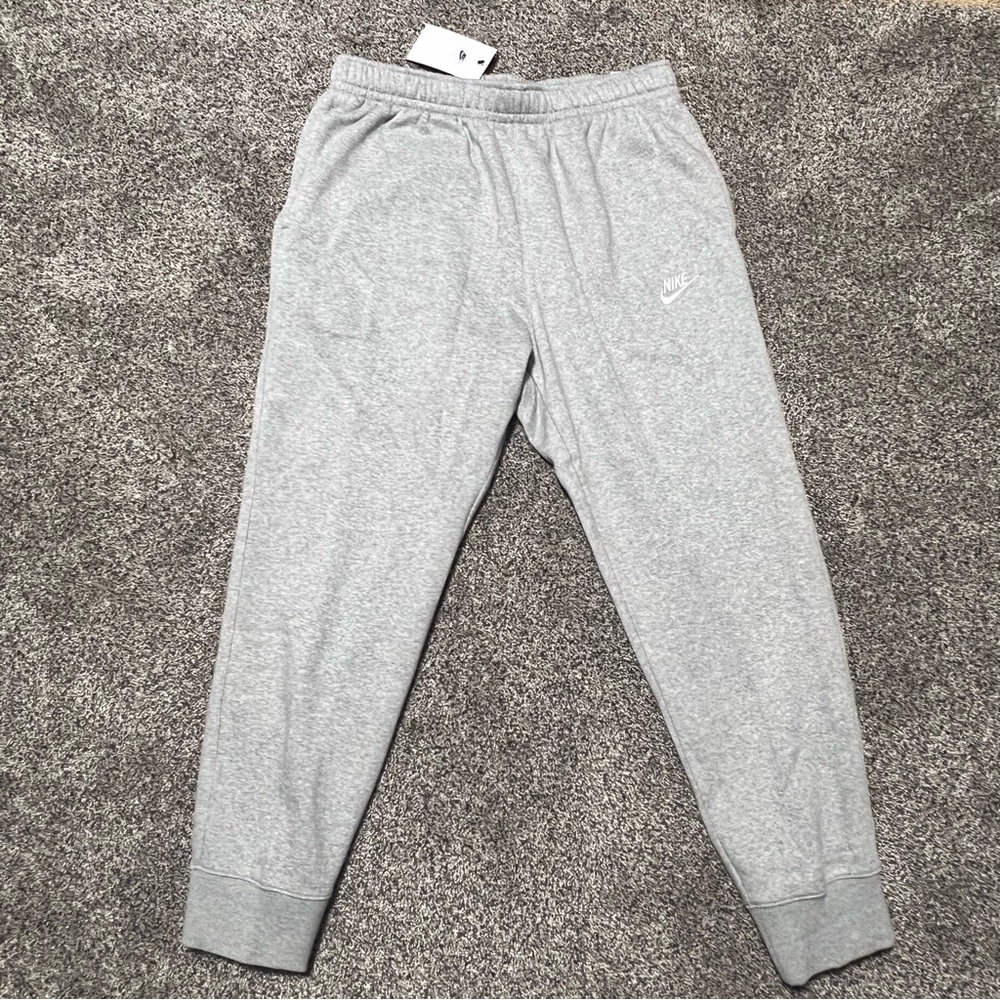 Nike Men’s XL NWT Grey Jogger Classic Sweatpants